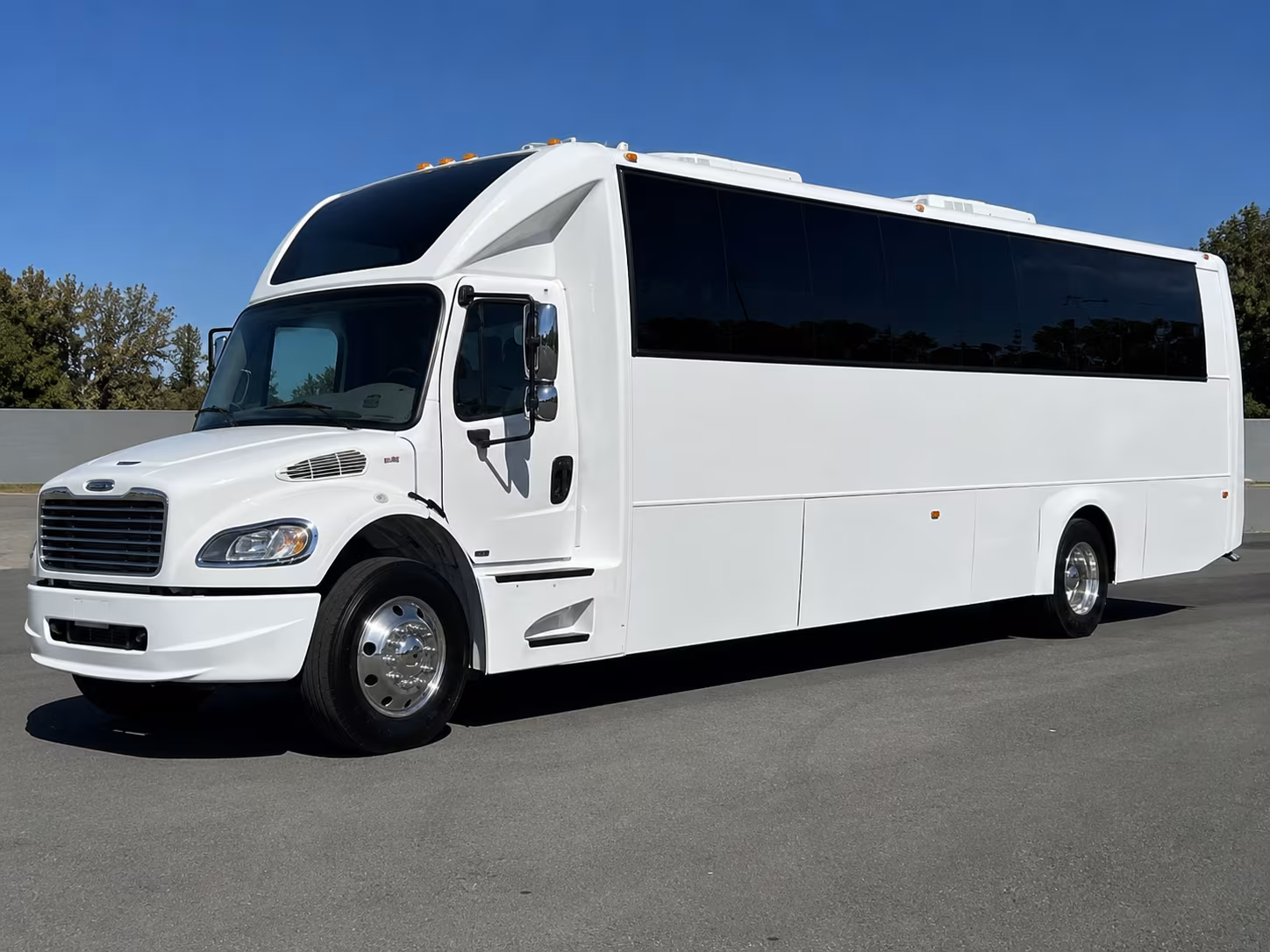 Alafaya Birthday, Sweet 16, & Quinceañera Party Bus Rentals