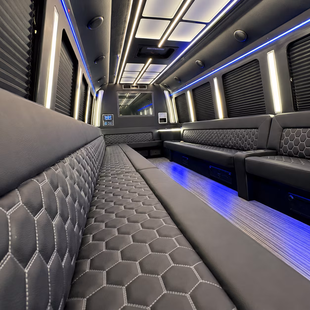 Lakeland Homecoming & Prom Party Bus Rentals