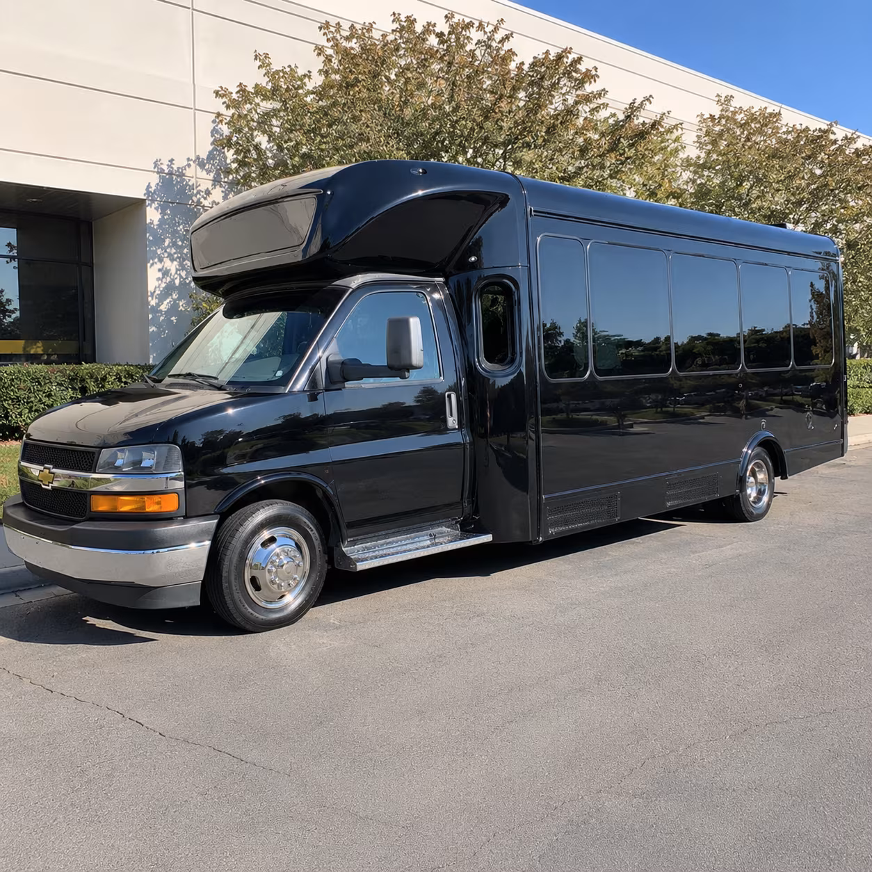 Orlando Birthday, Sweet 16, & Quinceañera Party Bus Rentals