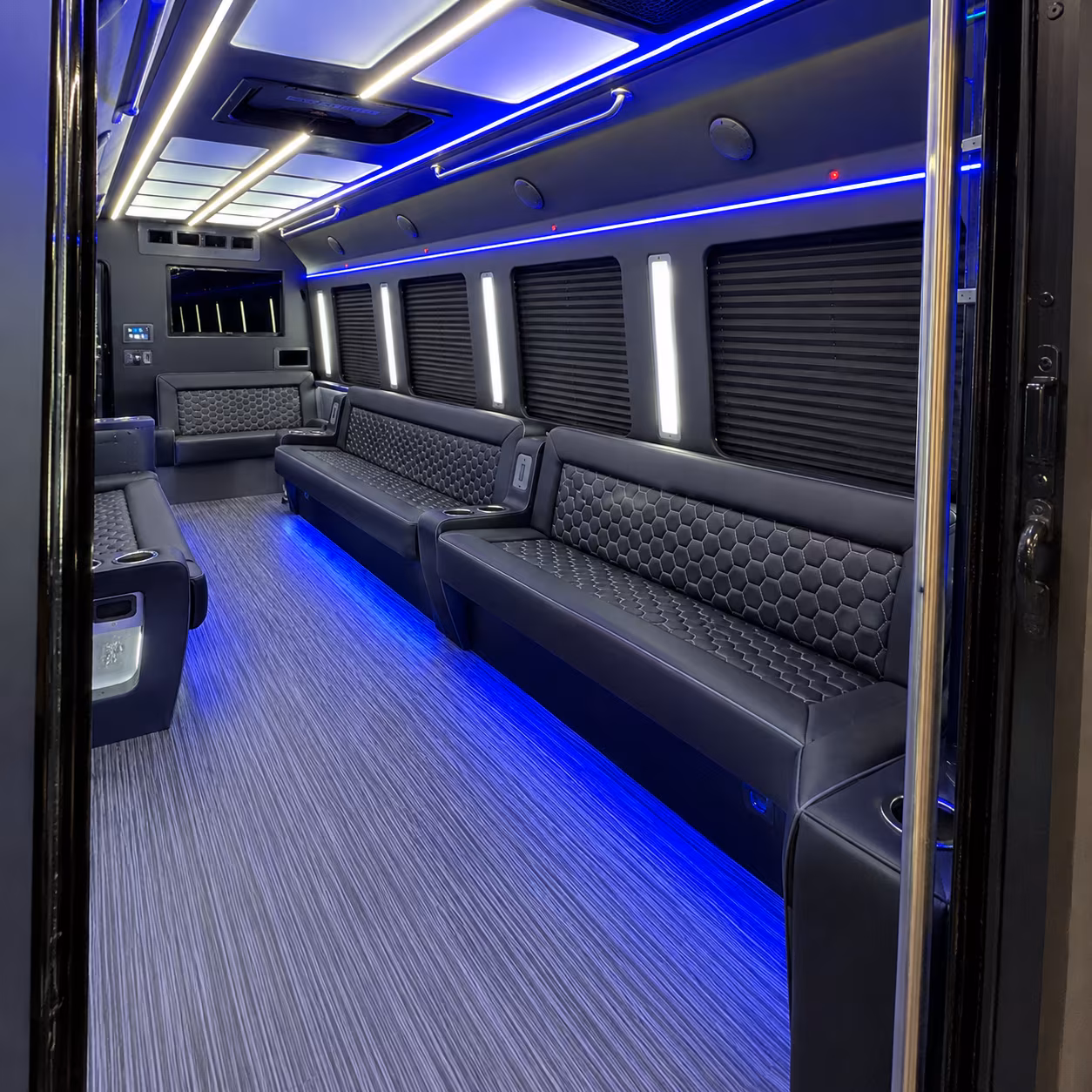Orlando Birthday, Sweet 16, & Quinceañera Transportation onboard seating
