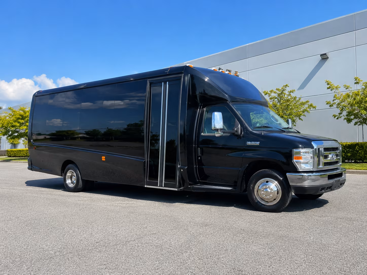 Orlando Winery Tour & Pub Crawl Transportation